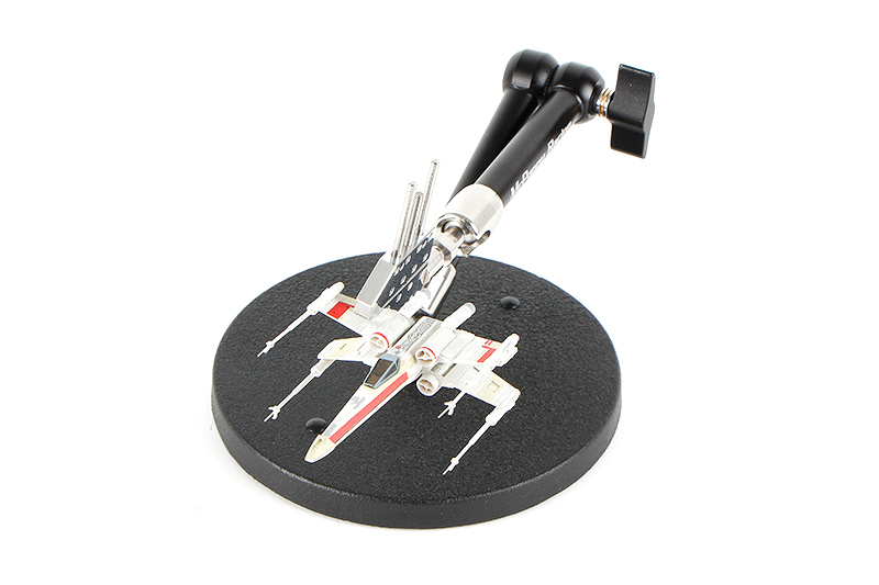 Model holding
