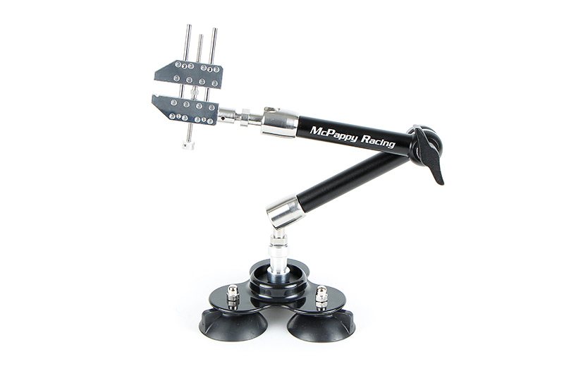 Suction cup mount helping hands